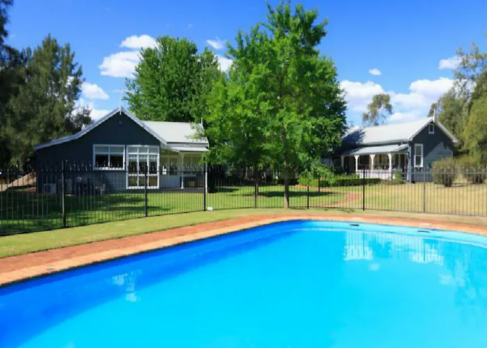 The Convent Hunter Valley Hotel